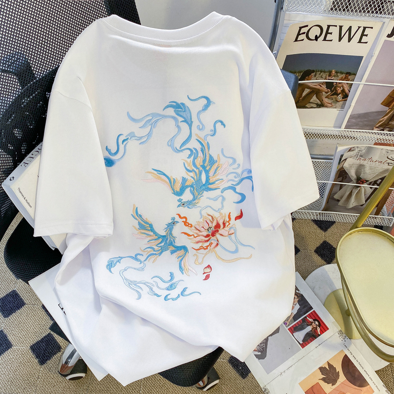 實拍200克純棉後包領特大碼300斤重工刺繡小眾正肩短袖t恤女