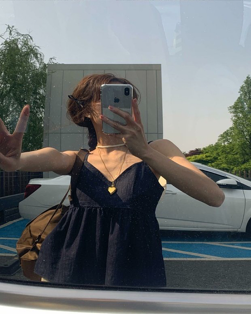 韓國chic夏季減齡復古小眾設計感氣質V領小吊帶上衣無袖背心