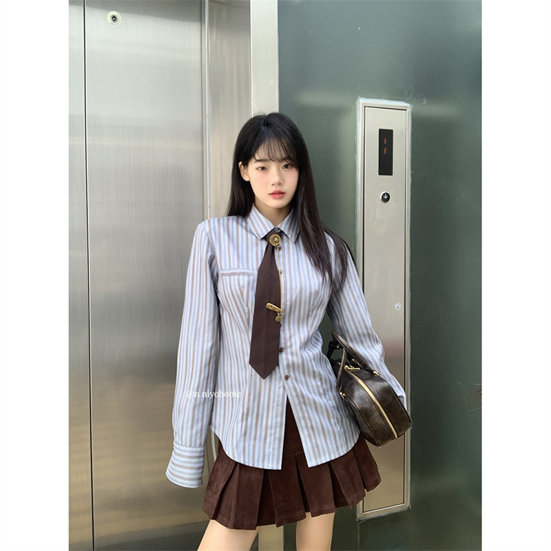 小仙倪子條紋襯衫女2024新款秋冬法式上衣內搭小個子藍色長袖襯衣