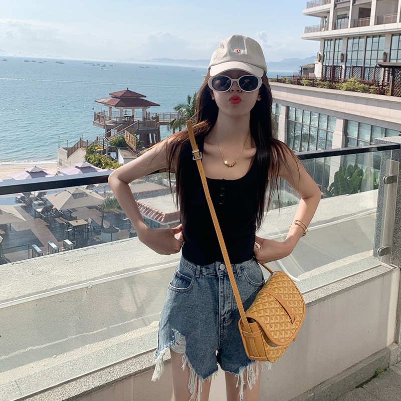 曾小咸女裝運動吊帶小背心女夏季新款設計感小眾美背針織無袖上衣