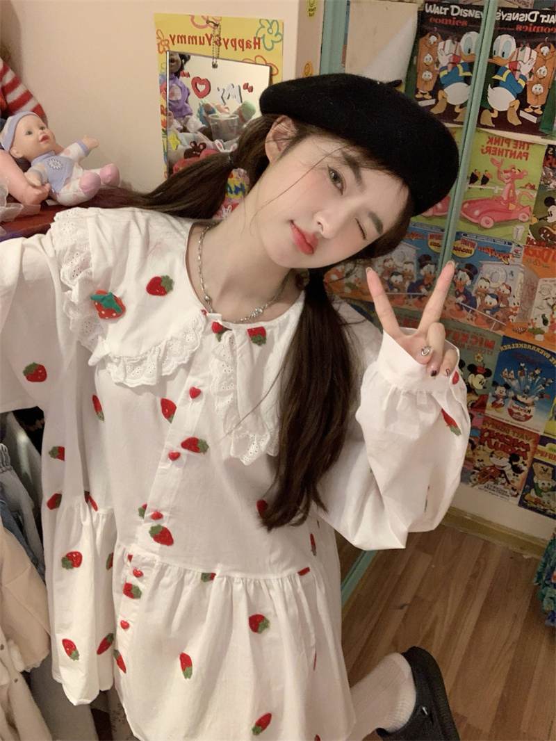 春夏2024新款甜美韓系長袖連衣裙女草莓重工印花娃娃領寬鬆裙子