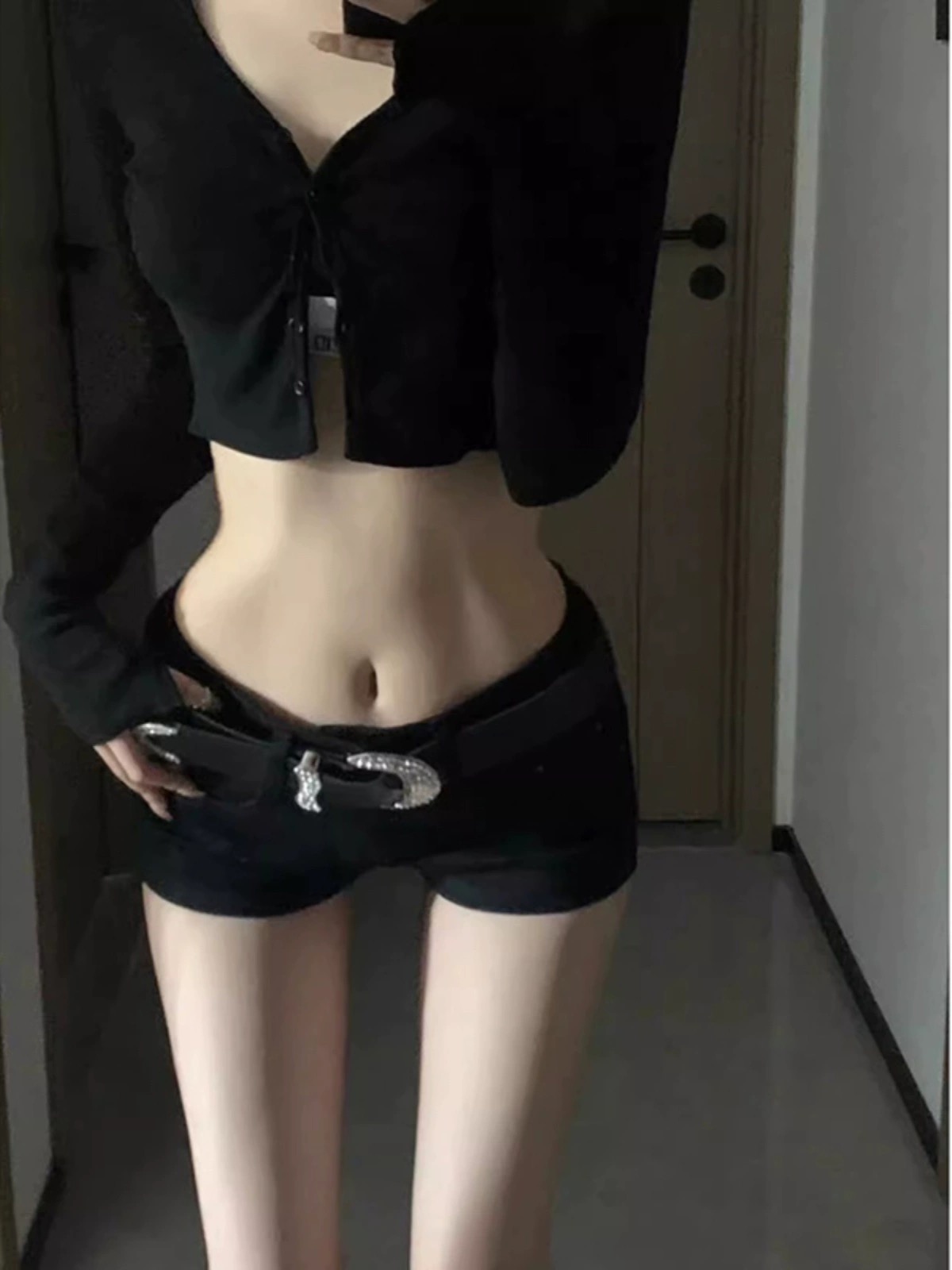 美式辣妹低腰緊身彈力牛仔超短褲女春秋夏季修身顯瘦闊腿包臀熱褲