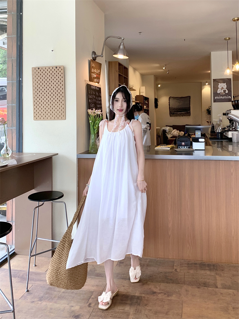 實拍~設計感小清新寬鬆型國風暈染水墨風寬鬆露背吊帶連衣裙
