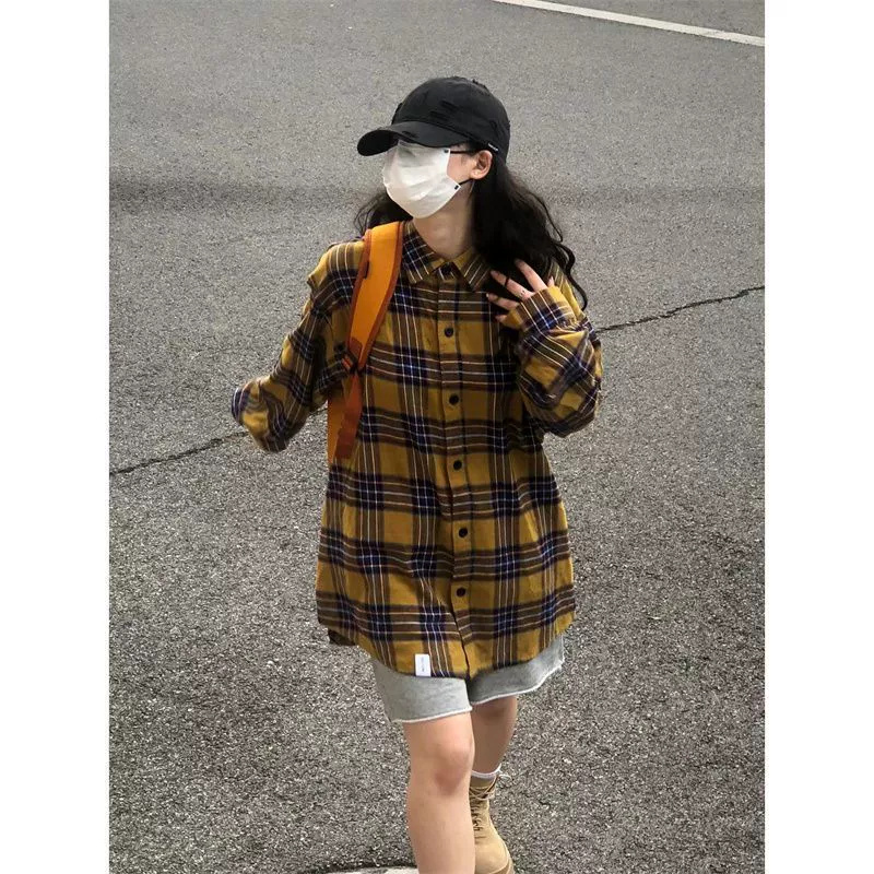 港風復古黃色格子襯衫女春秋新款寬鬆休閒高級感內搭疊穿襯衣外套