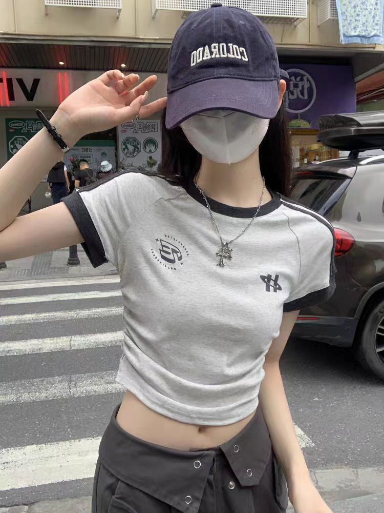 260隨心裁夏季短款修身美式甜辣妹條紋印花上衣