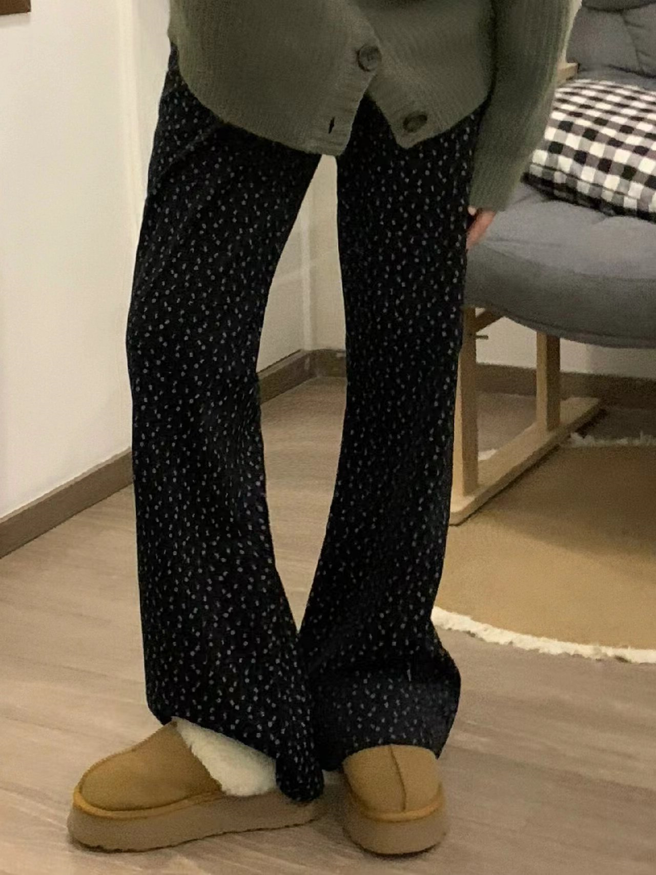 復古黑色碎花喇叭褲女春秋2024新款辣妹美式修身微喇褲拖地長褲子