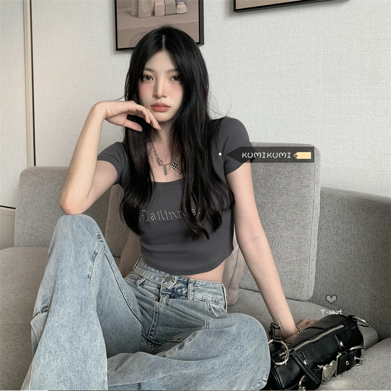 設計感chic短袖T恤女夏季方領打底衫辣妹修身短款露臍別致上衣潮