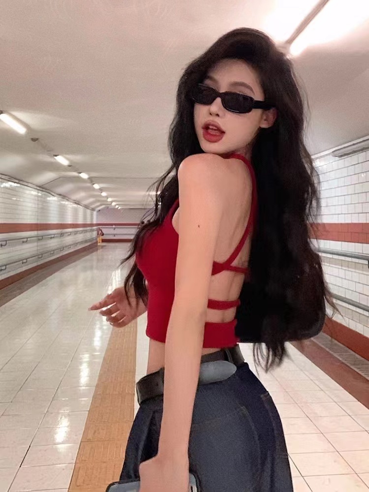 非實拍 紅色露背掛脖背心女小眾設計感修身純欲辣妹上衣短款