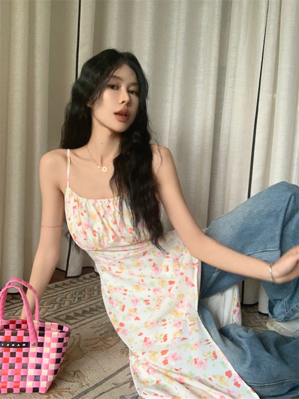 實拍花兒與少年趙昭儀同款碎花吊帶連衣裙小眾不規則收腰長裙