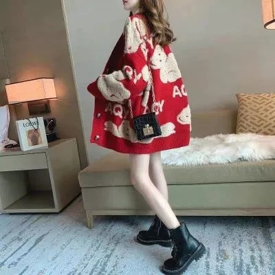 小熊毛衣外套女秋冬2024新款慵懶風韓版寬鬆網紅針織開衫洋氣加厚