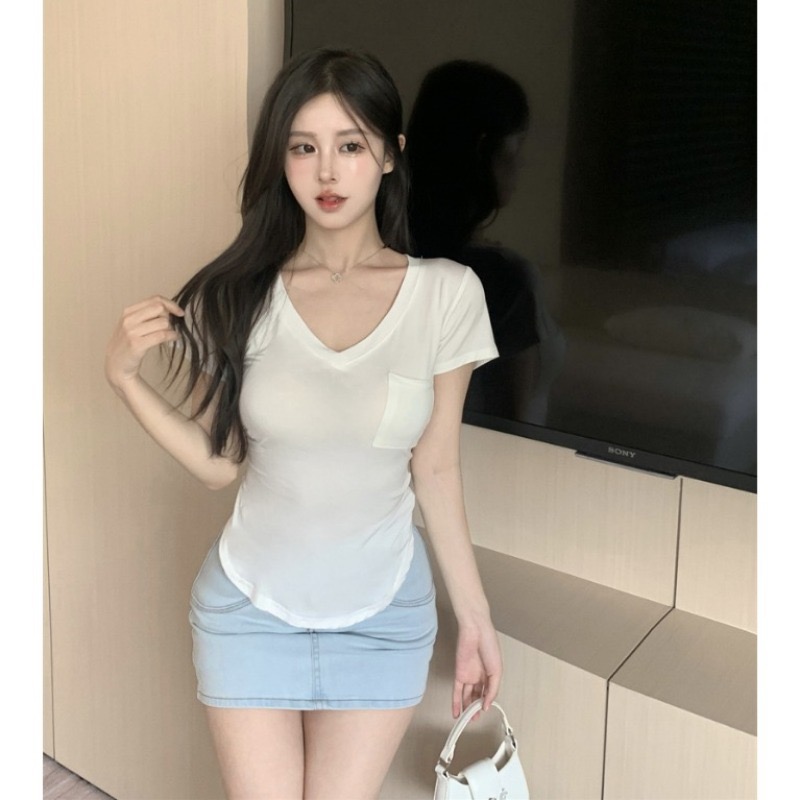 韓版新款辣妹純欲v領修身短袖純色打底內搭夏季設計感上衣女t恤