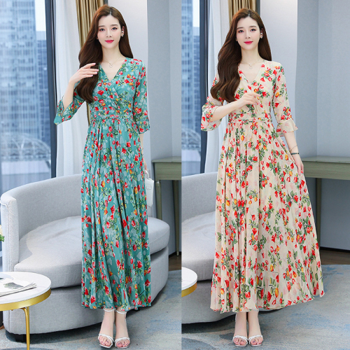 2024 new short-sleeved women's floral new dress summer chiffon long skirt v-neck high waist covering belly slimming skirt fairy