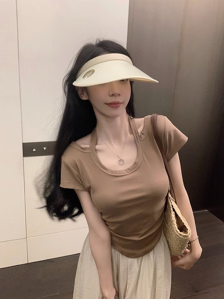 設計感短袖T恤女2024新款法式掛脖純欲風辣妹不規則螺紋上衣