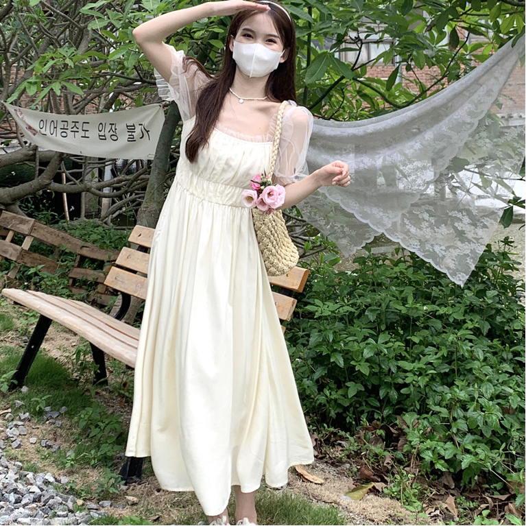 有里布氣質溫柔杏色網紗拼接連衣裙小眾簡約甜美方領少女連衣裙