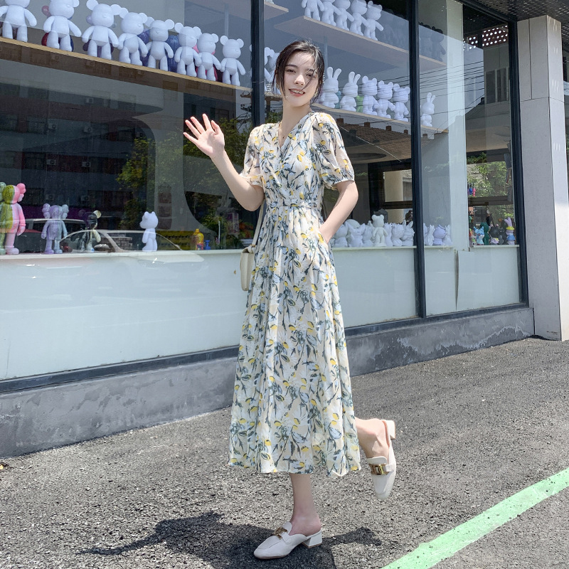 顯瘦連衣裙新款寬鬆法式韓版碎花中長款短袖收腰夏季修身時尚