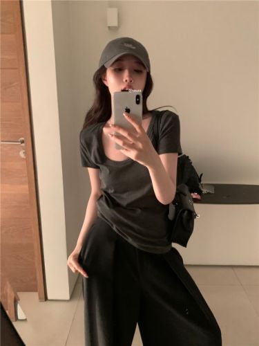 Real shot of summer U-neck multi-color basic comfortable and easy-to-wear tee short-sleeved T-shirt new style