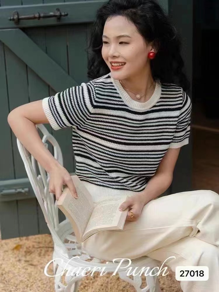 2024新款百搭顯瘦簡約條紋 針織衫上衣女