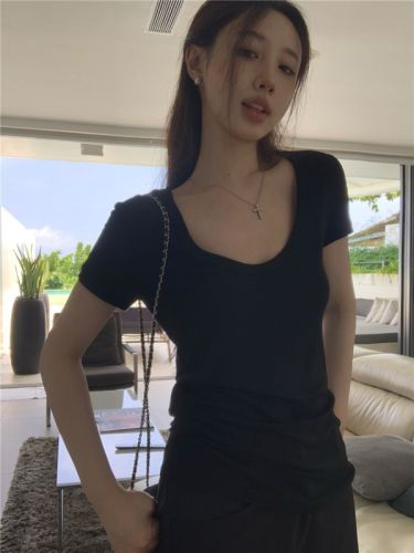 Real shot of summer U-neck multi-color basic comfortable and easy-to-wear tee short-sleeved T-shirt new style