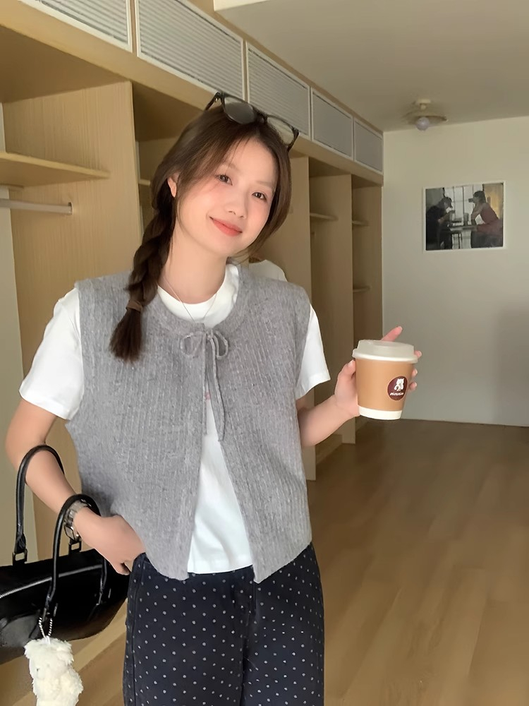 烏77設計感系帶百搭灰色背心女白色T恤新款圓領外穿無袖疊穿馬甲
