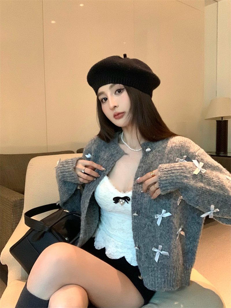 實拍  自製~時髦復古氣質百搭顯瘦蝴蝶結手工針織毛衣