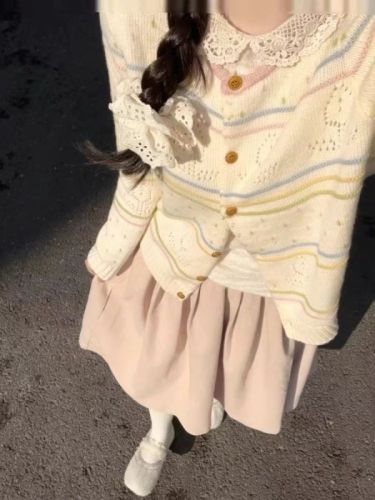 Women's Spring and Autumn Seasonal Gentle and Sweet Retro Style Design Hollowed-out Round Neck Knit Cardigan