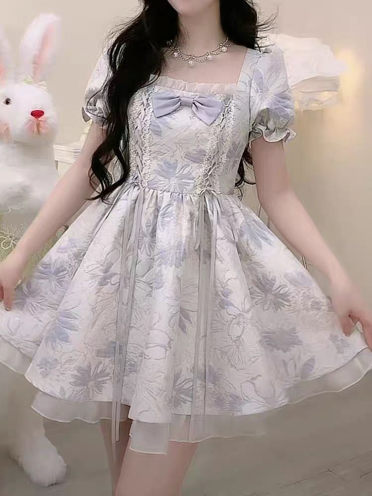 法式碎花泡泡袖連衣裙春夏高級感氣質仙女收腰顯瘦小個子蓬蓬短裙
