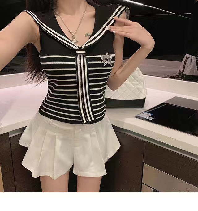 天貓質量氣質V領馬甲小眾條紋背心女復古海軍領披肩針織上衣
