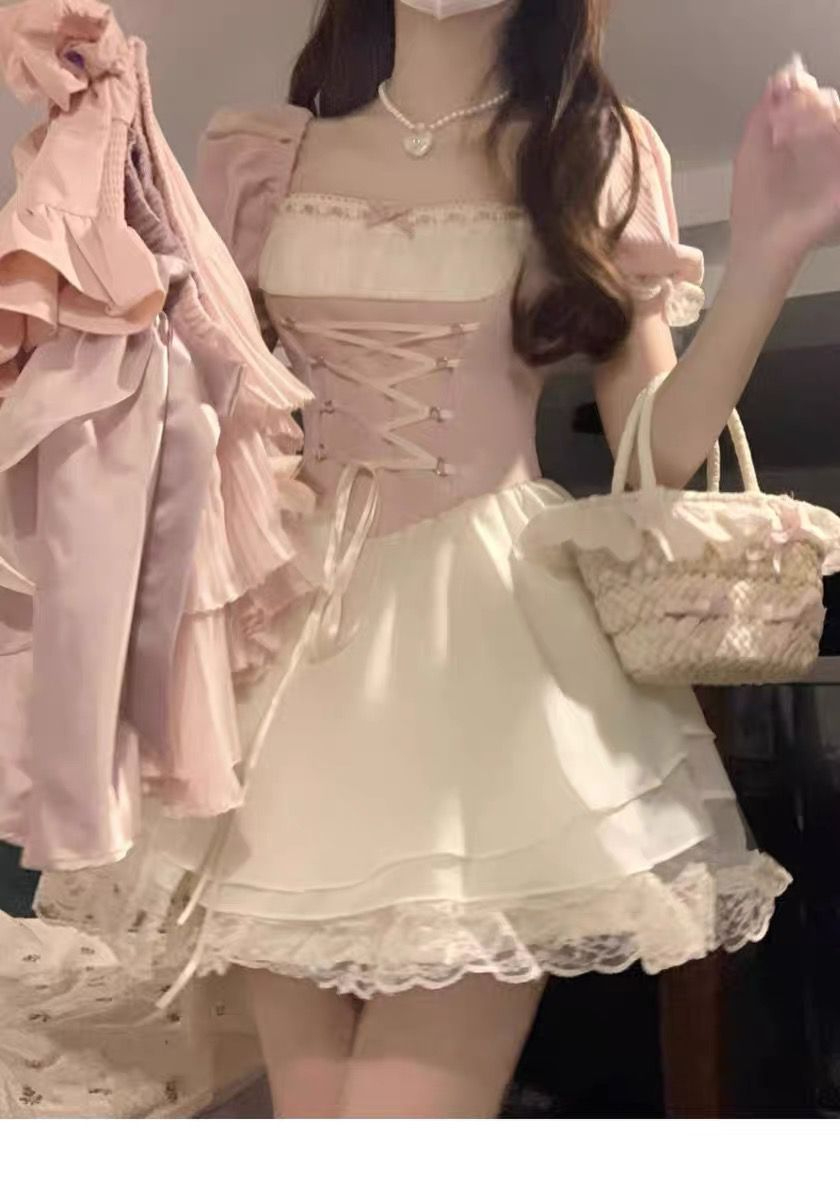 法式甜美泡泡袖連衣裙女夏季高級感氣質蓬蓬裙收腰顯瘦小個子短裙