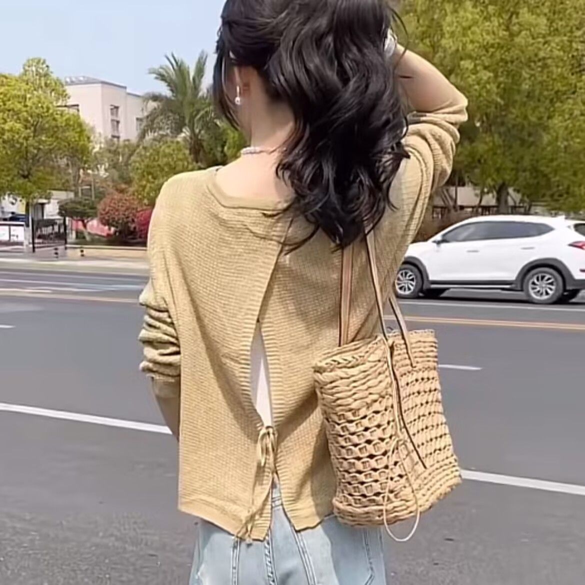 天貓質量韓版後開叉綁帶針織衫T恤女設計感防曬罩衫辣妹薄款
