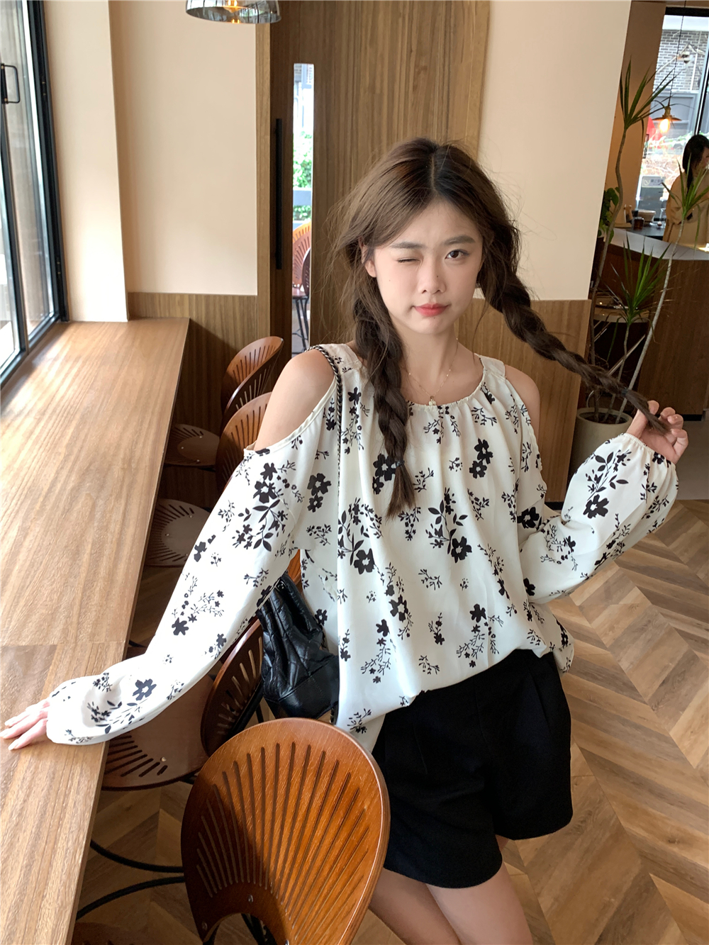 實拍 莫奈花園夏季韓系漏肩設計款襯衫設計百搭天絲上衣女