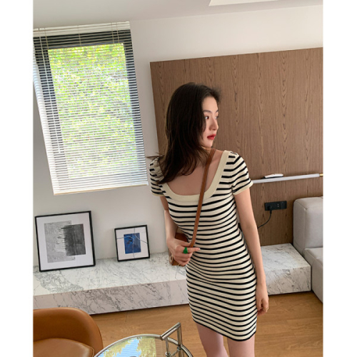 Slim striped short-sleeved ice silk knitted T-shirt dress for women 2024 new summer small butt-hugging skirt
