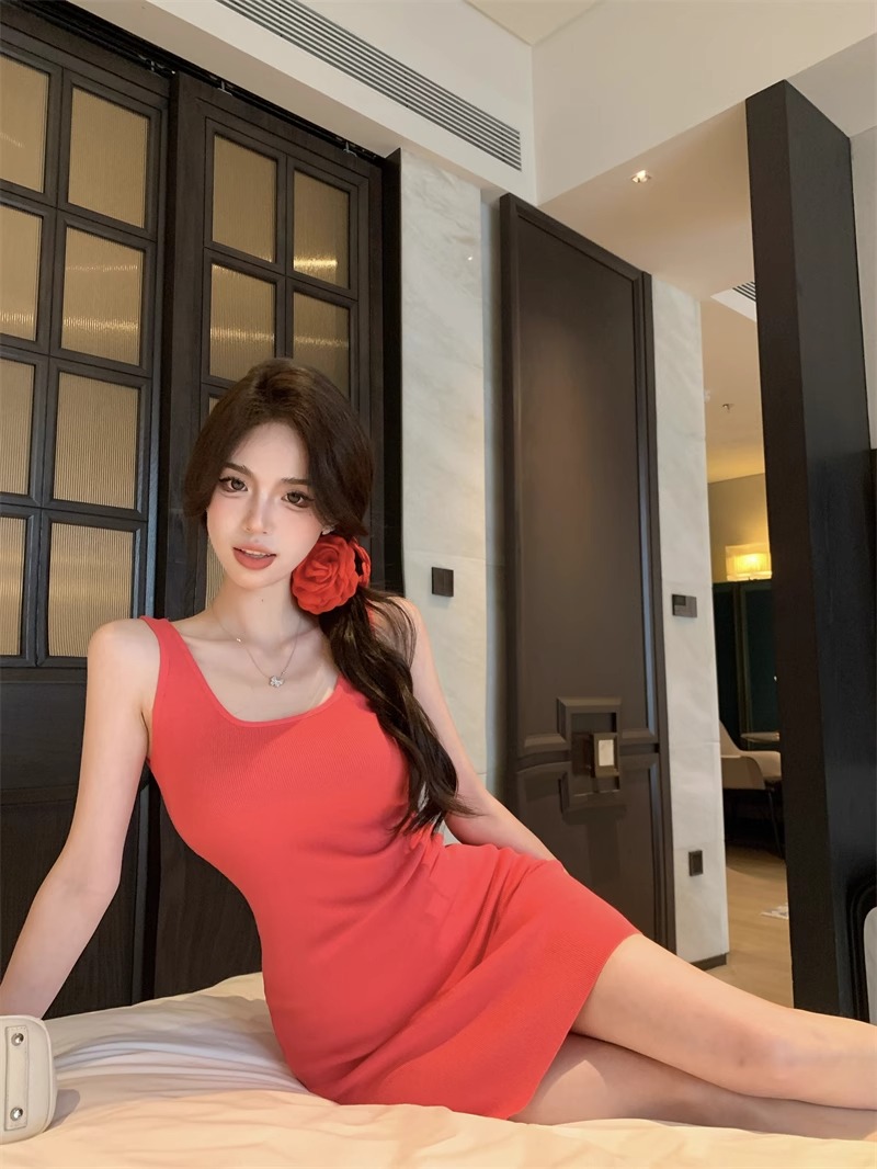純欲辣妹吊帶連衣裙女夏季裙子收腰緊身包臀裙性感別致打底a字裙