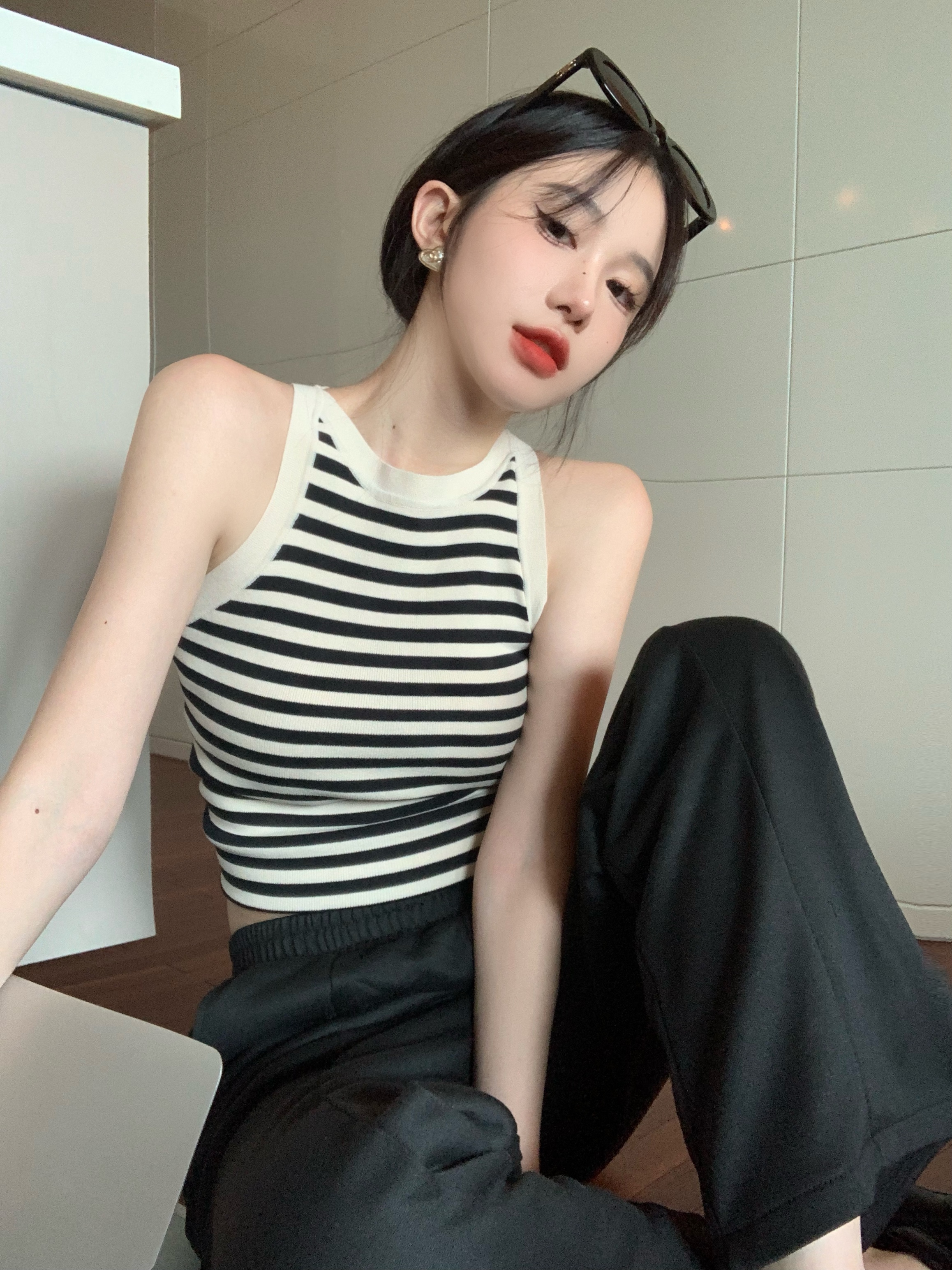 條紋冰絲針織背心女夏季顯瘦短款修身無袖小吊帶外穿又甜又辣上衣