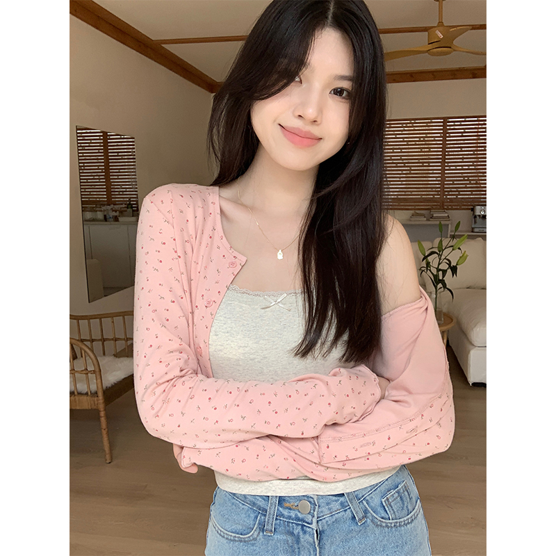 Real shot of small floral long-sleeved cardigan jacket for women round neck all-match casual short top 2024 new knitted sweater