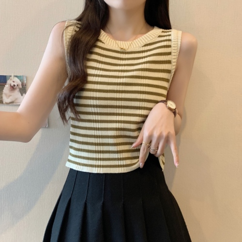 Real shot of fat girl large size striped camisole women's summer slimming outer wear with flesh-covering sleeveless sweater