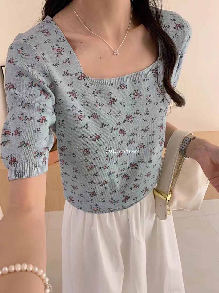 U粒法式方領短款毛衣女小碎花溫柔風春季新款小花朵針織短袖上衣