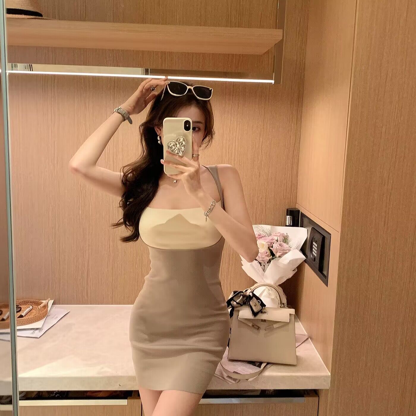 momshero反覆愛上織物簡單撞色就是極度舒適的吊帶長裙
