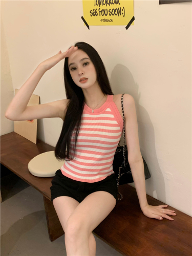 Actual shot of slim-fitting striped halterneck sleeveless knitted camisole top for women