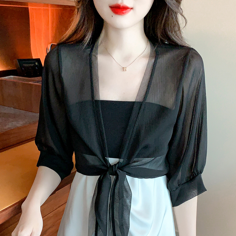 Shipped shawl coat women's 2024 spring and summer new style waistcoat versatile chiffon sunscreen ultra-thin short outer cardigan