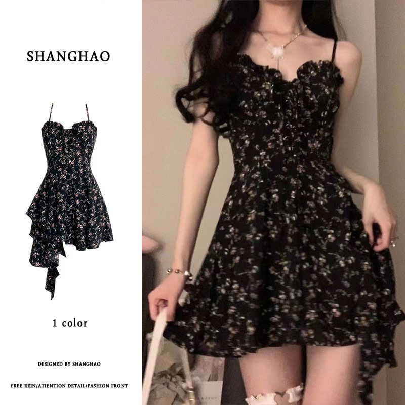 純欲法式碎花吊帶裙連衣裙女高級感春夏季氣質收腰顯瘦A字短裙子