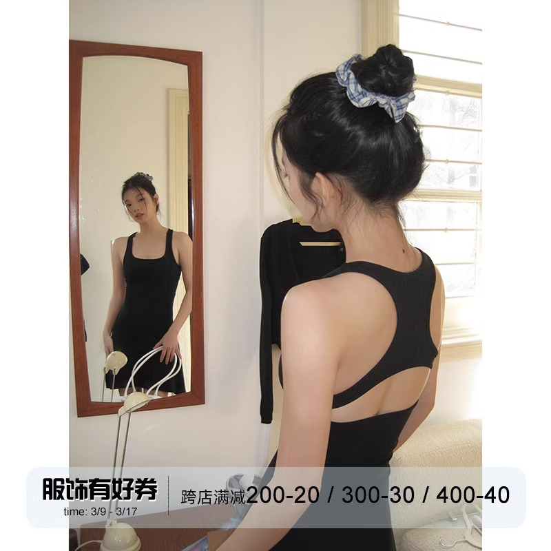 紅人館黑色連衣裙女春夏裝2024年新款超好看氣質法式小眾設計裙子