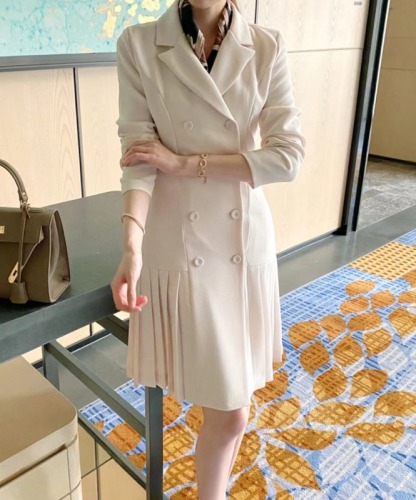 韩国chic秋季法式气质西装领连衣裙女修身双排扣风衣外套
