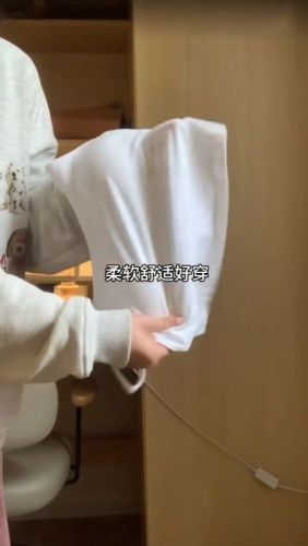 带胸垫美背吊带背心女显瘦高档次内搭无袖打底抹胸上衣纯色ins内