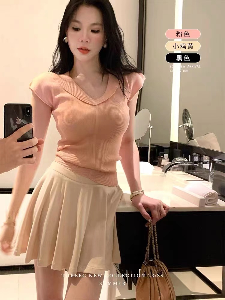 三喜threec後腰綁帶v領短袖T恤女設計感純欲針織上衣