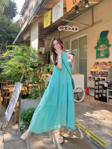 Real shot of mint summer~early summer Korean chic simple halter neck mint green flowing dress