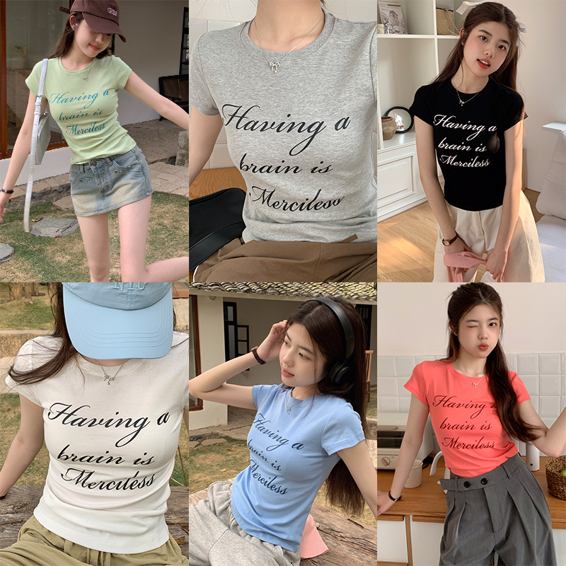 Real shot of 2024 summer American retro college style letter printed short-sleeved tops new hot girl slim T-shirt