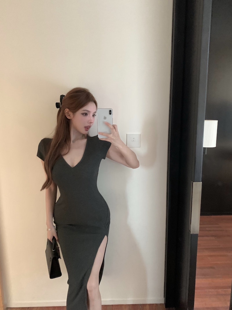 實拍 修身顯瘦中長款V領S曲線高彈短袖辣妹性感開叉連衣裙