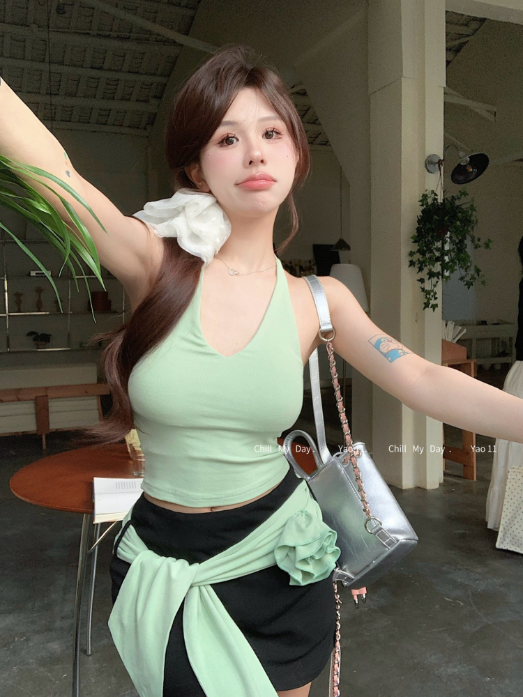 實拍 可拆卸花朵腰帶半身裙辣妹A字裙短款裙子+掛脖吊帶背心