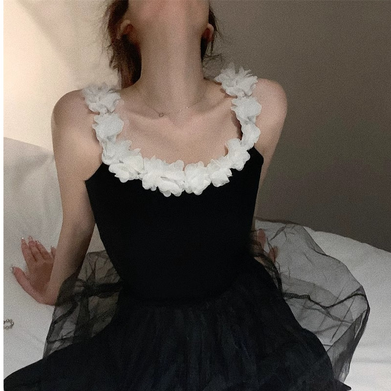 芭蕾風黑色吊帶連衣裙女夏季法式裙子系帶高級感氣質公主蓬蓬短裙