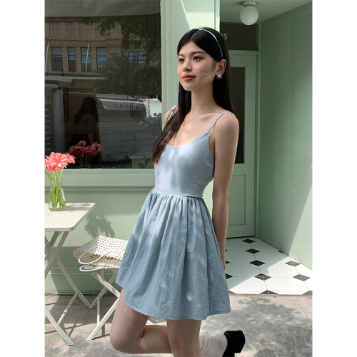 Real shot of Korean chic summer new style small fresh and sweet figure-showing suspender backless dress 2024 Korean version
